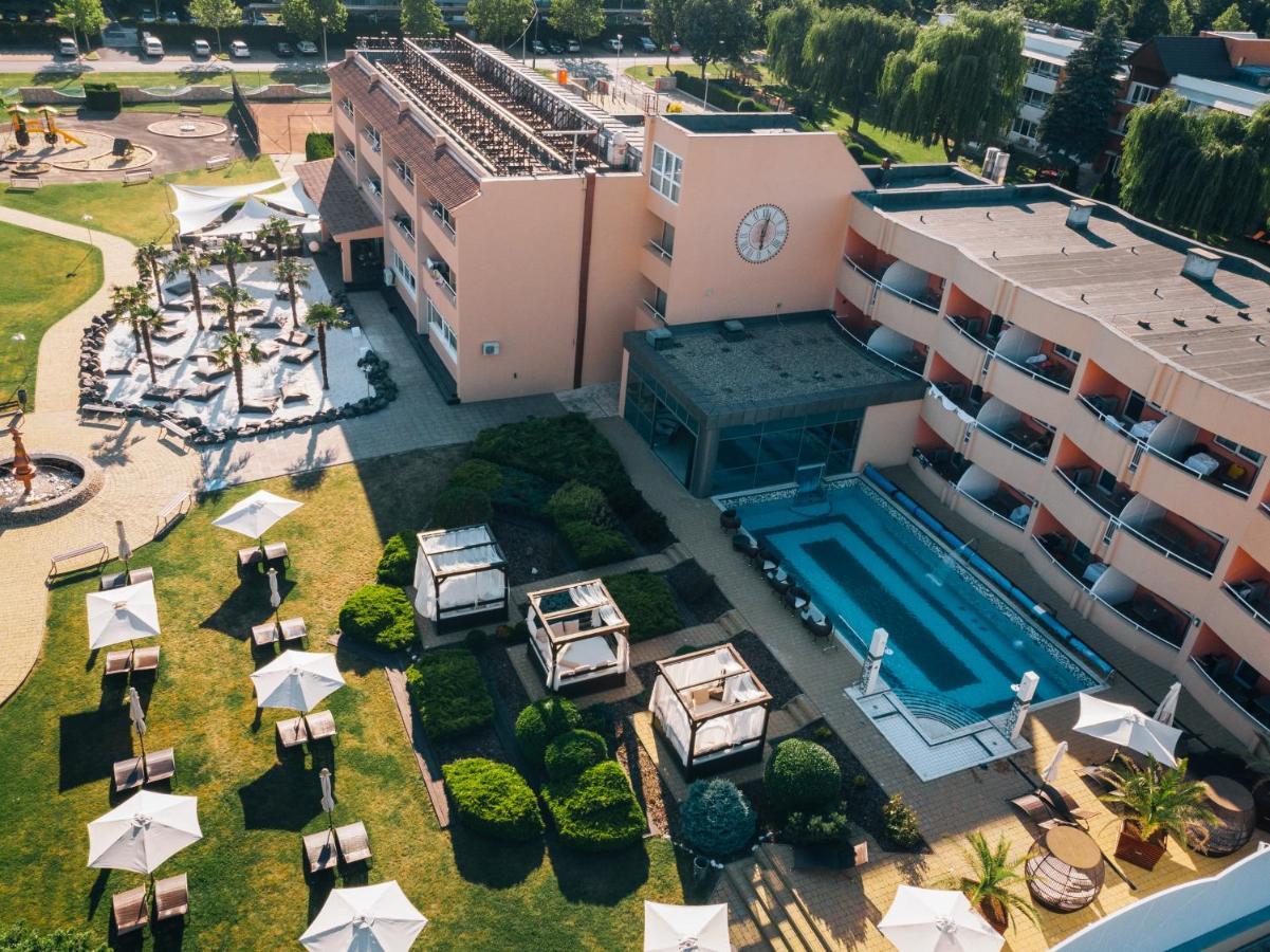 Belenus Thermalhotel Superior Zalakaros Bagian luar foto